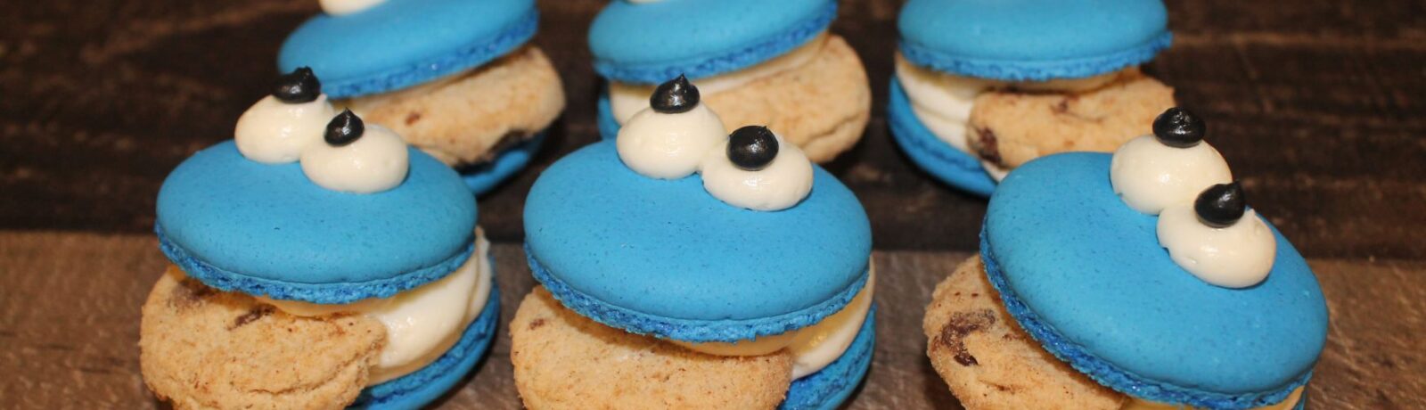 Cookie_Monster_Macarons